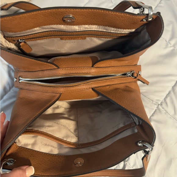 Calvin Klein purse brand new many pockets - Picture 5 of 6